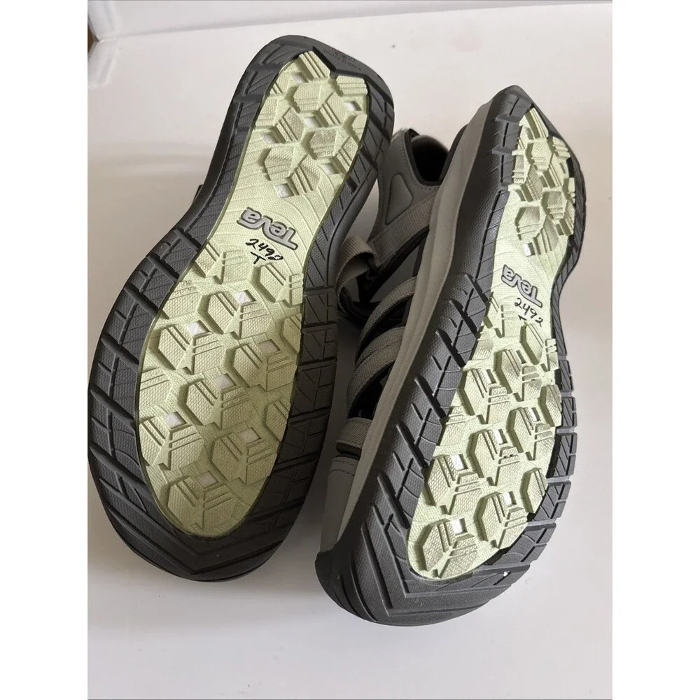 Teva Tirra Sport Closed Toe Sandals Women 9 (40) Gray Snappy Hiking Water EUC